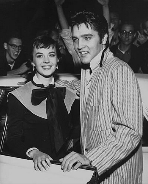 Elvis-Natalie